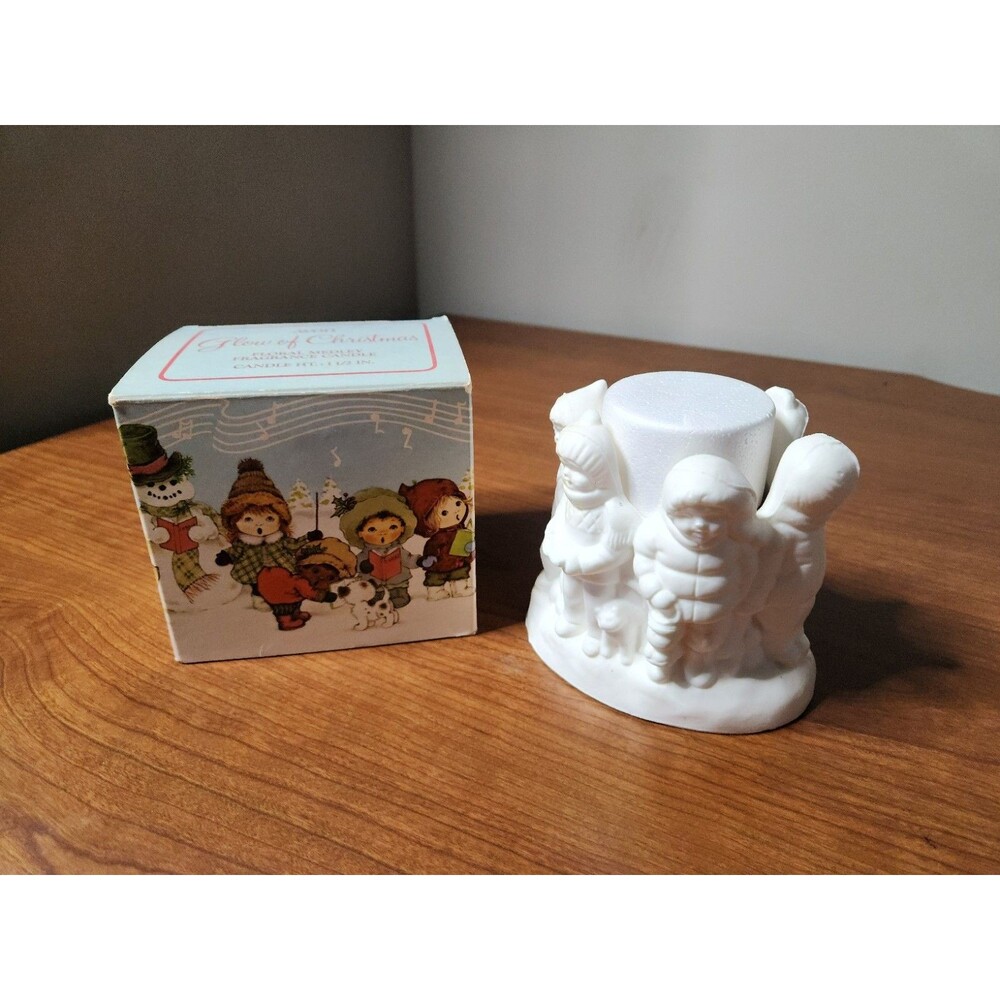 Vintage 1980 Avon Glow Of Christmas Floral Medley Fragrance 1 1/2 In. Candle